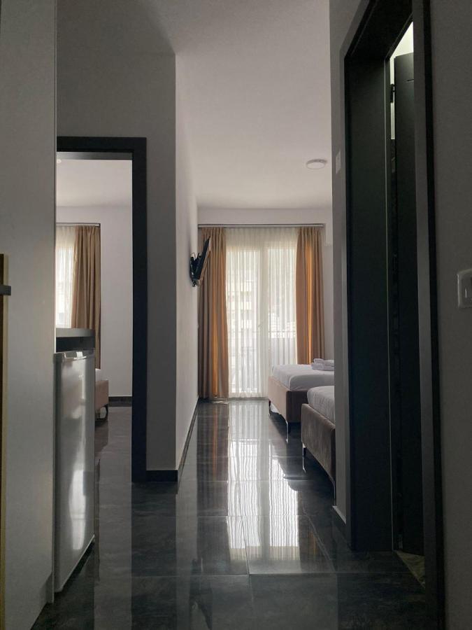 Leodori 3 Suites Shëngjin Eksteriør billede