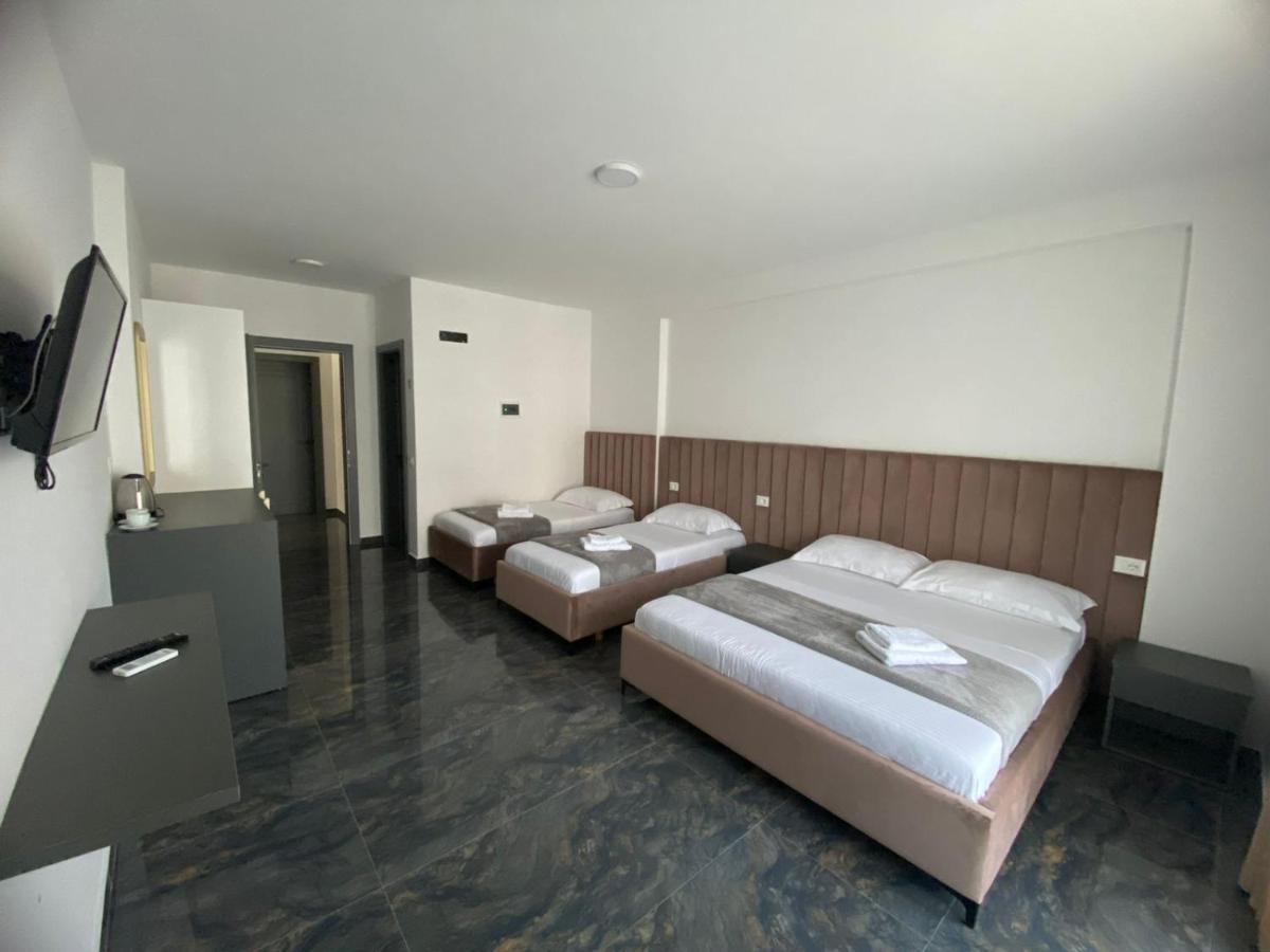 Leodori 3 Suites Shëngjin Eksteriør billede